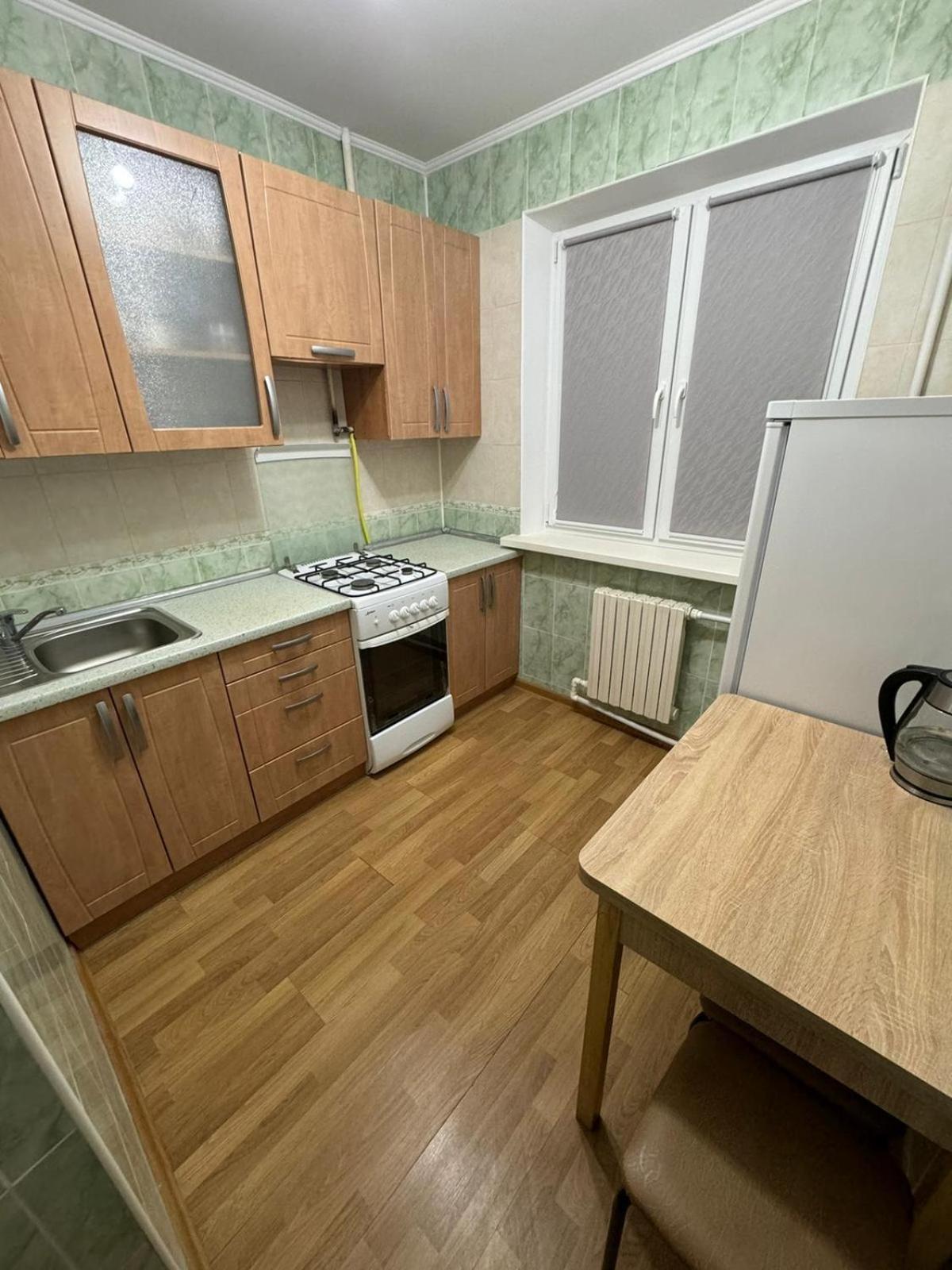 Apartament Str Grenoble Chisináu Exterior foto